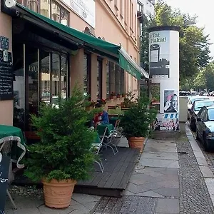 Jannowitzbruecke Apartment