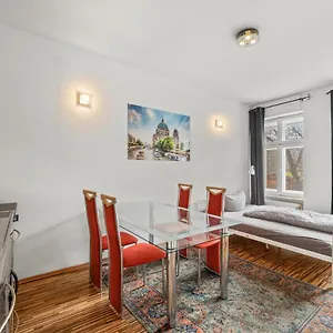 Budget Am Fernsehturm Apartment